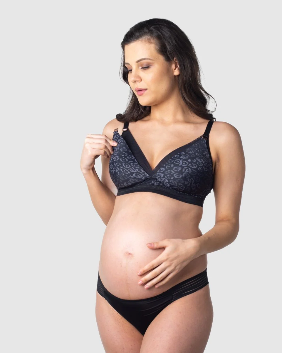 Ambition T-Shirt Nursing Bra - Onyx - Image 3