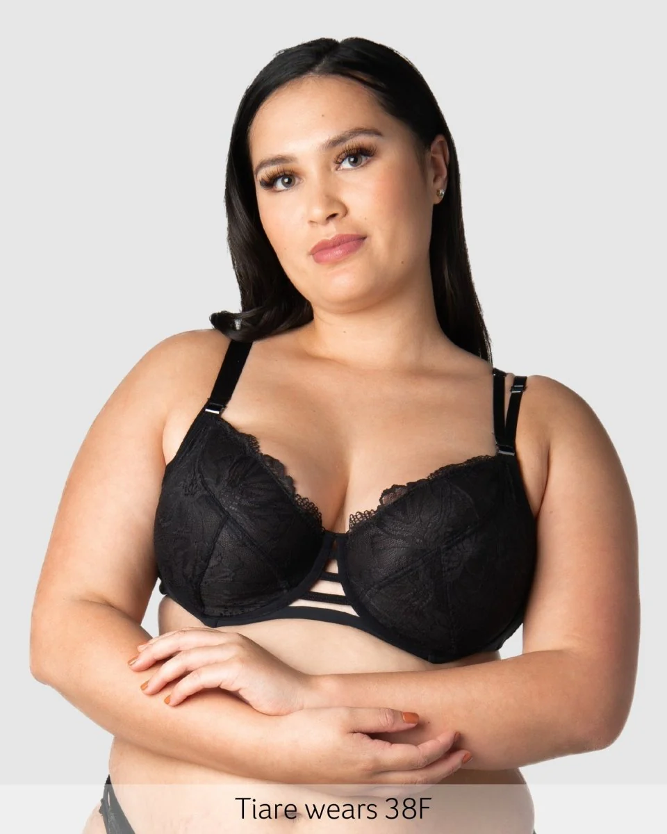 True Luxe Plunge Nursing Bra - Black - Image 8